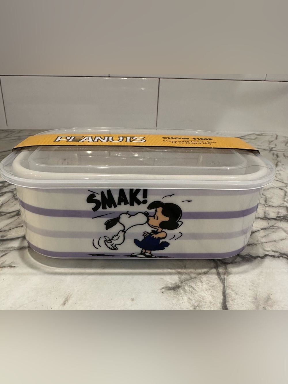 Peanuts Snoopy & Lucy “Chow Time” Stoneware Lunch Box 32 oz